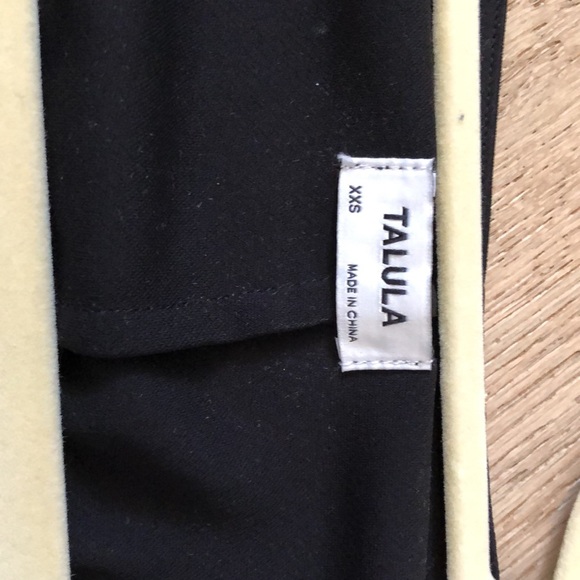 Blouse - Picture 3 of 5